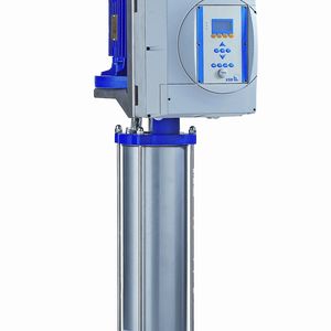 Bild 1: Die Pumpendrehzahlregelung Pump Drive passt die Motordrehzahl exakt und stufenlos dem momentanen Leistungsbedarf an.