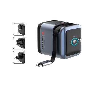Neu im Portfolio ist auch ein kompaktes 70-Watt-Modell mit Display und integriertem, einziehbarem USB-C-Kabel. (Bild:  Verbatim)