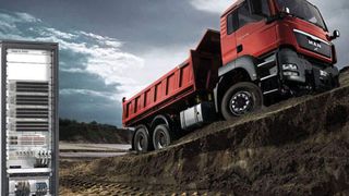 Ein echtzeitfähiges thermodynamisches Motormodell ermöglicht bei MAN die Simulation großer Dieselmotoren (Archiv: Vogel Business Media)