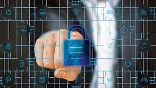 ABB und IBM arbeiten an einer Cybersecuritylösung, die Daten von der OT-Ebene in die IT-Ebene transferieren soll. (gemeinfrei: Gerd Altmann )