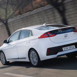 (Hyundai)