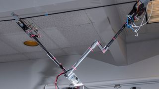 Am Georgia Insitute of Technology wurde der Feldroboter Tarzan entwickelt, die Entwickler ließen sich bei der Konstruktion von der Fortbewegung eines Faultiers insperieren.  (Georgia Institute of Technology)