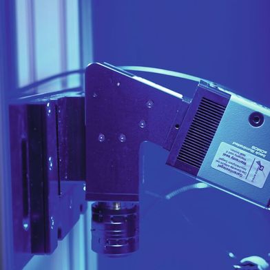 Das BlueEye ist die erste „echte“ Hyperspektralkamera für den UV-Bereich und deckt den Wellenlängenbereich von 220 bis 380nm ab. (Bild: Inno-spec GmbH)