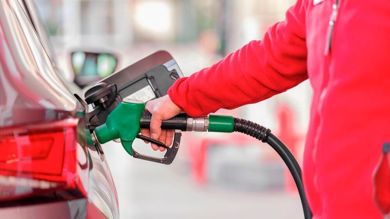 Tanken macht derzeit gar keinen Spaß, die Preise steigen und steigen.(Bild:  frei lizenziert /  Pixabay)