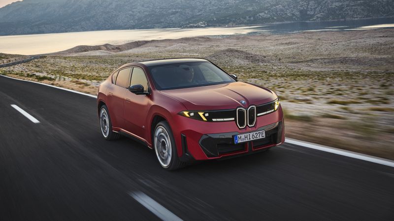 Der BWM iX4 basiert auf dem iX3.(Bild:  BMW)