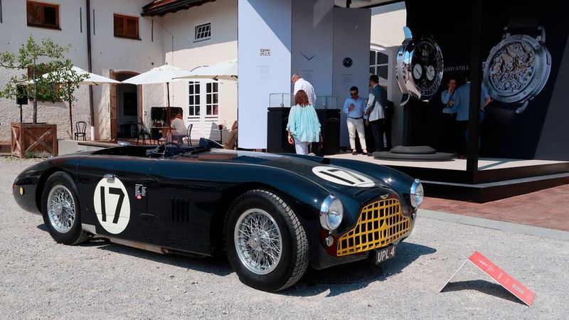 Vom Aston Martin DB3/5 wurden jeweils fünf Exemplare für das Werksteam und für private Teams gebaut. Der am Tegernsee gezeigte DB 3/5 ist einer von drei verbliebenen ehemaligen Werksrennwagen. (Bild: Diehl – VCG)