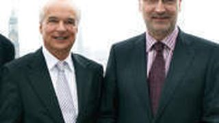 Ob BDK-Vorstand Dr. Hermann Frohnhaus (re.) muss künftig auf Karl-Heinrich Froschermeier verzichten. Er wechselte von der BDK in den Ruhestand. (Archiv: Vogel Business Media)