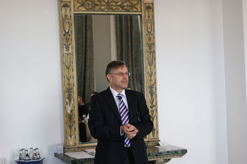 ... den Professor Dr. Gunter Dueck, Business Leader, Dynamic Infrastructure der IBM Deutschland GmbH, präsentierte. (Archiv: Vogel Business Media)