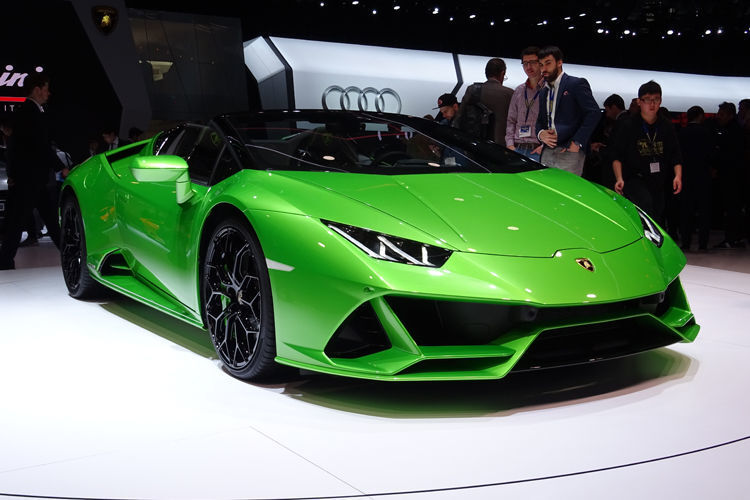Lamborghini präsentiert den Huracán Evo. Statt bisher 610 PS wird der 5,2-Liter-V10 künftig 640 PS bieten. (Seyerlein/»kfz-betrieb«)