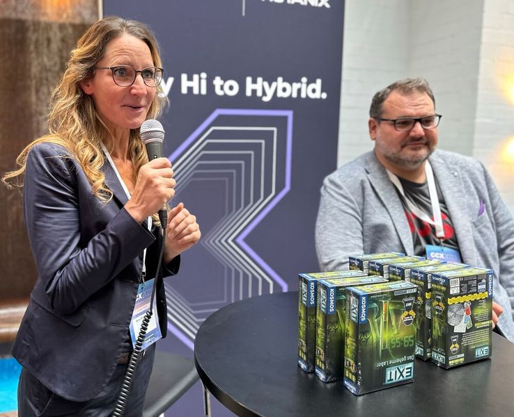 Für Nutanix übernahm Nina Pohlmann das Mikrofon. (Bild: Vogel IT-Akademie)