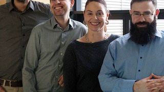 KLAS-Team, v.l.n.r.: Rodrigo Perez-Garcia (MPIKG/TU-Berlin), Dr. Tom Robinson (MPIKG), Katja Schulze (MPIKG), Dr. Arren Bar-Even (MPIMP) (Stephan Eickelmann (MPIKG))