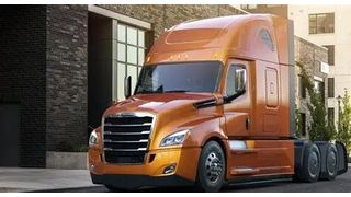 Level 4 im Frachtverkehr! Der Daimler-Freightliner Cascadia wird demnächst zum autonomen fahrenden Lkw. Das wollen Daimler Truck und Torc Robotics mit dem Know-how von Innoviz erreichen ... (Bild: Daimler Truck)