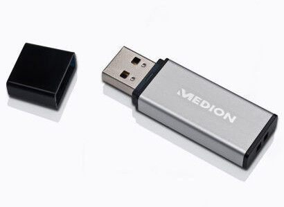 Der Medion-USB-Stick bietet Platz für bis zu 32 Gigabyte Daten. (Bild: ALdi)