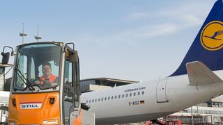 Der LTX-Schlepper ist für den Innen- und Außeneinsatz von tropischen bis zu nordischen Ländern geeignet. (Bild: Still)