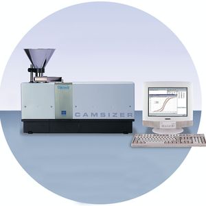 Abb.1: Mit dem digitalen Bildverarbeitungssystem kann die traditionelle Siebanalyse für rieselfähige
Schüttgüter der pharmazeutischen Industrie problemlos ersetzt werden. Die Standardsoftware wird durch ein FDA/GLP-Software-Tool eingebunden.