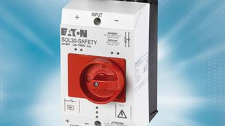 Beim „SOL30-Safety“ handelt es sich um einen DC-Lasttrennschalter (32 A) im IP65-Gehäuse. Dieser wird in unmittelbarer Nähe der PV-Module montiert und in die Gleichstromleitung zum Wechselrichter eingefügt.  Bild: Eaton (Archiv: Vogel Business Media)