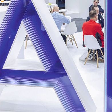 Künstliche Intelligenz ist eines der Fokusthemen auf der electronica 2026. (Bild: Messe München)