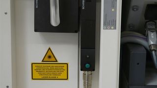 Die integrierte Elektronik der Sicherheitszuhaltung AZM 200 von Schmersal schafft die Voraussetzung für das Realisieren von Zusatzfunktionen.  Bild: K.A.Schmersal (Archiv: Vogel Business Media)