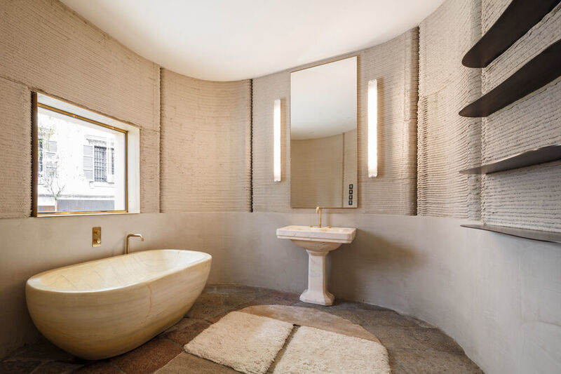 Dieses außergewöhnliche, luxuriöse Bad-Ambiente wurde eigens für die Salone di Mobile in Mailand 2018 geschaffen.  (Cy- Be Construction)