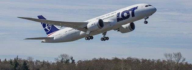 Die Boeing 787 der polnischen Fluggesellschaft LOT: Mit ihr wurden die letzten Aklkutests absolviert(Bild:  Boeing)