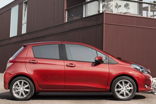 Der Einstiegspreis bleibt wie beim bisherigen Modell bei 11.675 Euro. (Toyota)