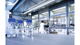 Wenn Laboratorien ihren Standort wechseln, muss der Umzug gut geplant und durchgeführt werden.  (Bild: Neumaier Logistics)