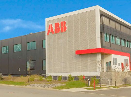 ABB hat jetzt verlauten lassen, dass man die Wachstumsschraube deutlich anziehen will. Was der Konzern jetzt plant, hat er unter anderem der dpa verraten ...(Bild:  ABB)
