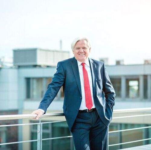 Hans Beckhoff, Founder and Managing Director Beckhoff Worldwide Hans Beckhoff, Founder and Managing Director Beckhoff Worldwide