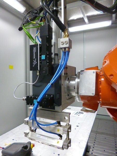 Bergmann & Steffen nutzt für sein Laser-Remote-Schweißen jetzt ein Lessmüller-Nahtführungssystem. (Bild: Bergmann & Steffen)