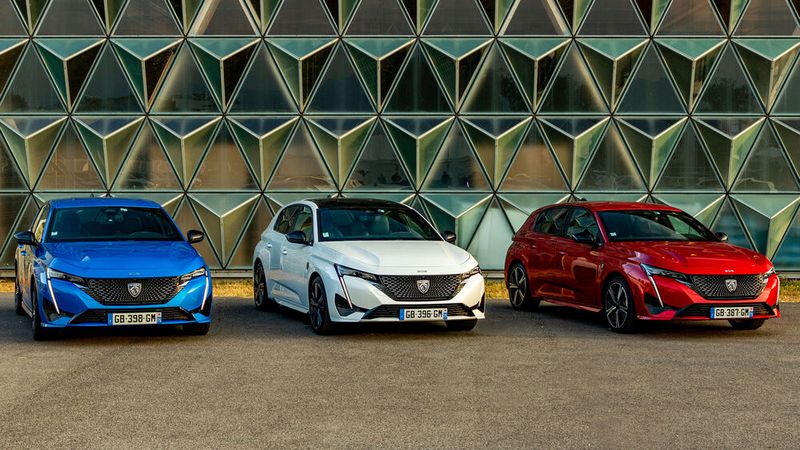 Den Peugeot 308 gibt es als Limousine und Kombi. (Bild: Peugeot)