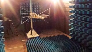 Bei der Arbeit mit geregelten Antrieben gilt es immer die elektromagnetische Verträglichkeit (EMV) im Blick zu behalten.  (Bild: Faulhaber)