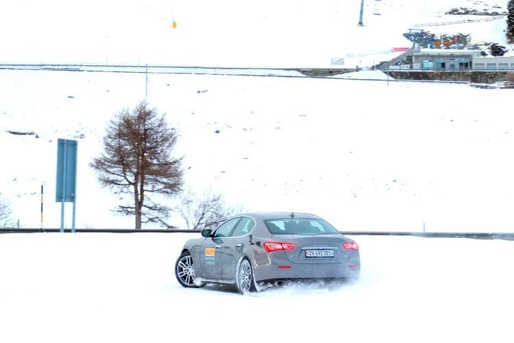 Der Maserati Ghibli war ein weiteres Modell, das Pirelli für die Fahrtests ausgewählt hatte. (Jan Rosenow)