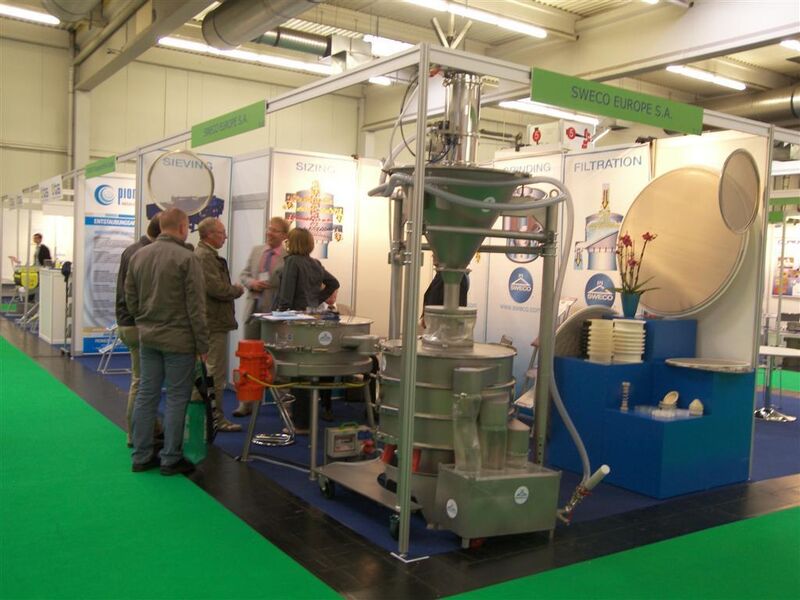 Sweco Europe from Belgium displayed several vibratory round seperators and screeners. (Pictures: PROCESS worldwide) (Archiv: Vogel Business Media)