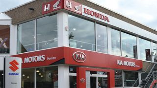 In Dortmund-Hörde vertreibt das Autohaus Heinen die Marken Honda Pkw- und Motorräder, Suzuki und Kia. (Achter)