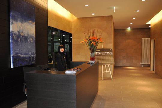 Das Autohaus, das zu 100 Prozent dem Infiniti-Konzept entspricht, soll auf 1.300 Quadratmetern Fläche den Eindruck eines exklusiven Designerhotels vermitteln. (Archiv: Vogel Business Media)