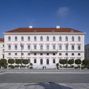 (Siemens AG)