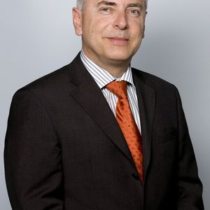 Urs Fischer verlässt ACP zum 1. Mai 2012.