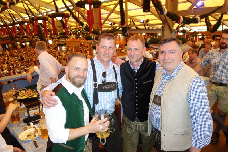 (v. l.) Jürgen Schopper, Thales, Christian Schmugge, Sascha Kraft und Dalibor Milijic, Nuvias. (Bild: IT-BUSINESS)