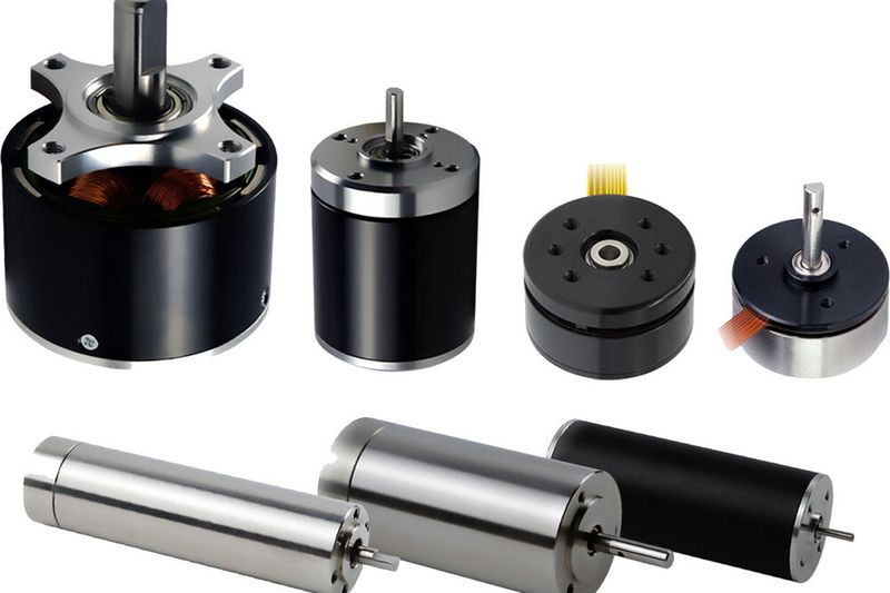 Koco Motion bringt seine maßgeschneiderten Antriebe, basierend auf DC- und BLDC-Motoren, Schrittmotoren, Servomotoren, Linearantrieben und Controllern mit nach Nürnberg. Das Unternehmen bietet Anwendungen, die sowohl elektronisch als auch mechanisch integriert werden können. SPS 2023: Halle 3, Stand 141.  (Bild: Koco Motion)