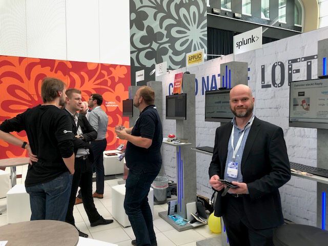 Im Cloud Native Loft wird den Teilnehmern live erklärt, welche Trends und Neuerungen den Cloud-Markt aktuell bewegen.  (Bild: Vogel IT-Medien)