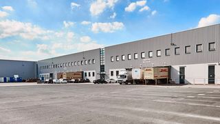 Arvato-Distributionszentrum Dortmund: Im Warenausgang können dank RFID-Tags fertig gepackte Sortimente für die Lieferung schnell erfasst werden. (Arvato SCM Solutions)