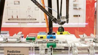 In der Smart Factory erfüllt Beckhoff mit Twincat-Analytics vielfältige Anforderungen hinsichtlich Online- und Offline-Zustandsanalyse, Predictive Maintenance, Mustererkennung, Maschinenoptimierung oder Langzeitarchivierung von Daten. (Bild: Beckhoff)