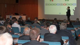 Der VDI lud zum 17. Mal zur zweitägigen Flurförderzeugtagung mit Fachausstellung nach Baden-Baden. (Bild: Sonnenberg)