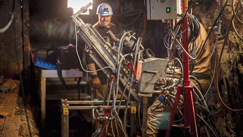 Hier entsteht der Bergbau 4.0, der in Zukunft digitalisiert ist und an einigen Stellen ohne Menschen unter Tage auskommt.(Bild:  Andreas Hiekel/TU Bergakademie Freiberg)