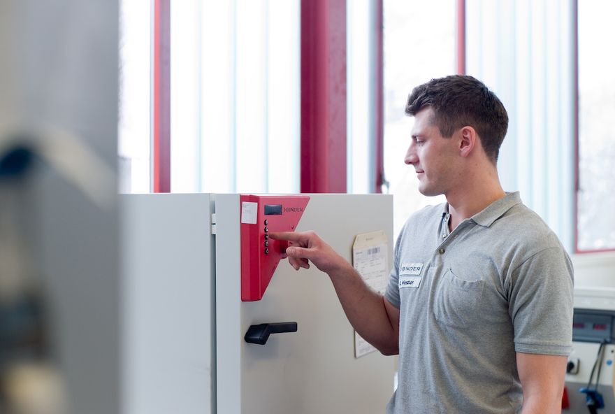 0703binder842.jpg ()