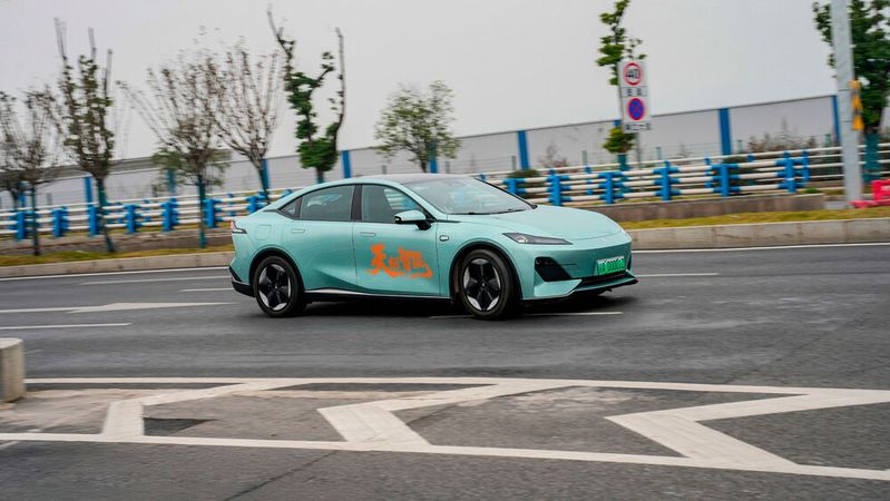 In China hat Changan die Zulassung für autonomes Fahren nach SAE-Level 3 erhalten.(Bild:  Changan)