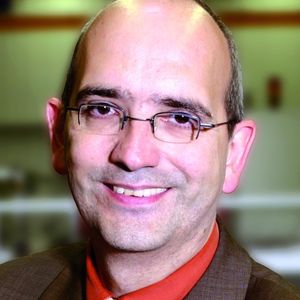 Dr. Stefan Geißler, geschäftsführender Gesellschafter der HDE Solutions GmbH: „Wir haben seit dem Neustart voll auf Hydroforming gesetzt; wie sich jetzt zeigt, war dieser Weg richtig; seit 2003 hat sich unser Umsatz verdoppelt.“ Bild: HDE