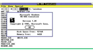 Mit Windows 1.01 erblickte im November 1085 die erste Windows-Version das Licht der Welt. Angekündigt hatte Bill Gates die Software schon zwei Jahre zuvor. (Bild: Vogel IT-Medien)