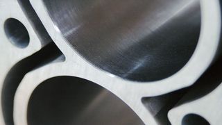 Gewinner Materialica Design & Technology Award: Lichtbogen-Draht-Spritzen (LDS) der Daimler AG.  (Bild: Munich Expo)