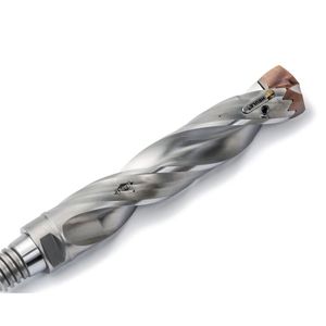 This one-shot tool is used for machining the relief hole in crankshafts. It performs the full drilling operation and deburring of the hole entry and exit in a single working step.(Image: Mapal)